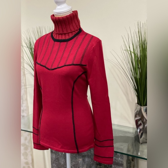 Nils Sportswear Wool Blend Red Turtleneck - Medium - Picture 3 of 7